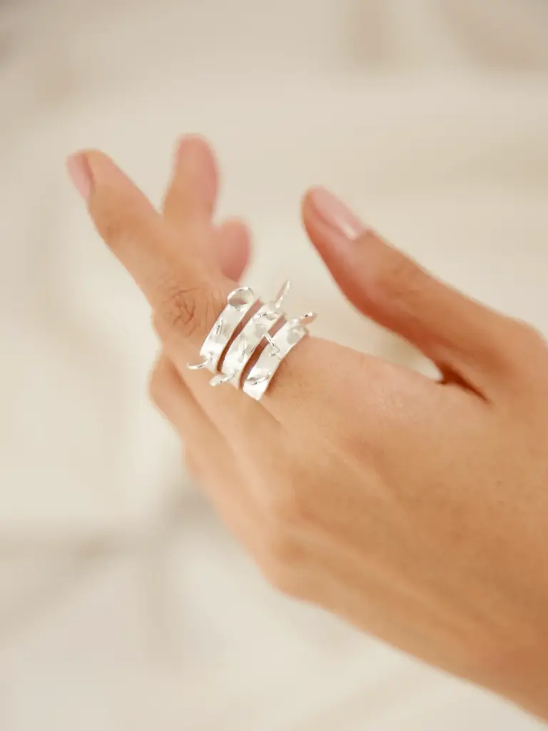 ANILLO SEMILLA SAGRADA BAÑO PLATA