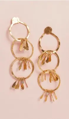 ARETES TRIPLE ARO CHIRIBIQUETE DORADO