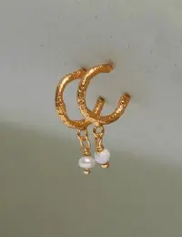 ARETES CANDONGAS MINI PALO PINO PERLA