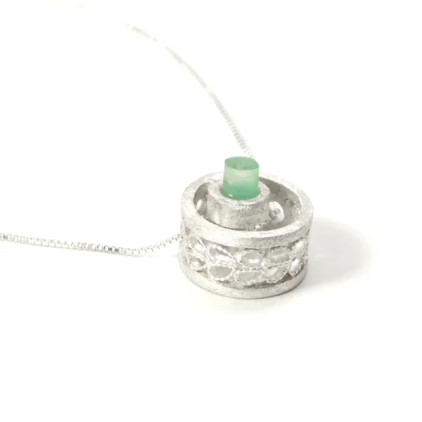 Collar Plaza Esmeralda-Plateado