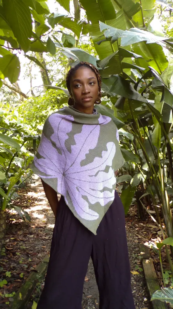 PONCHO YARUMO - VERDE MILITAR Y LILA