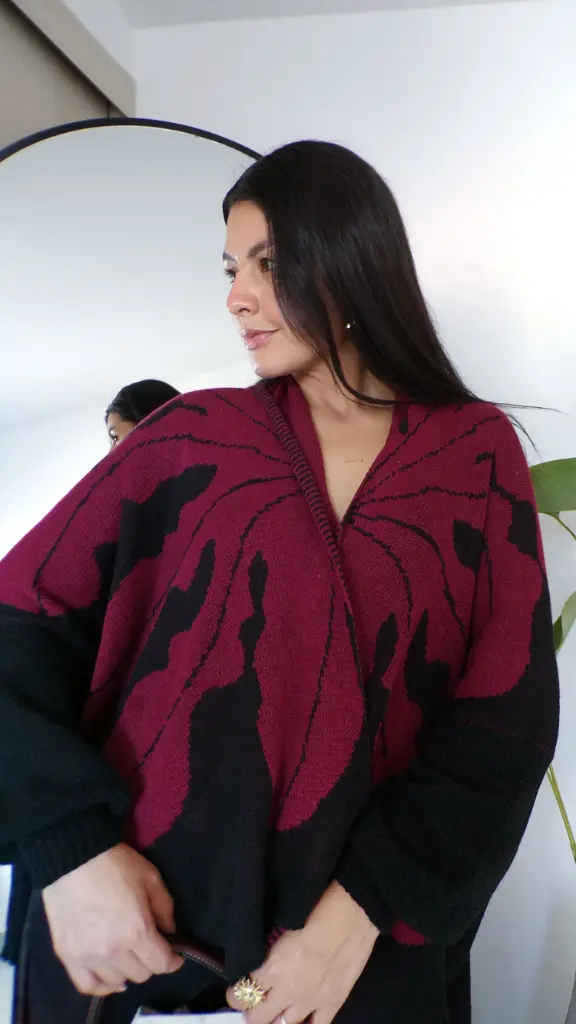 CARDIGAN YARUMO - NEGRO Y VINOTINTO
