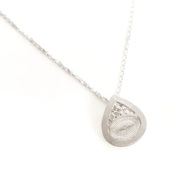 COLLAR PEQUEÑO CIMA