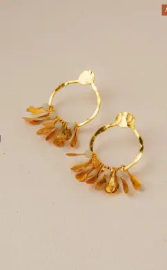 [AR00449] ARETES MIDI CIRCULO HOJAS CHIRIBIQUETE DORADO