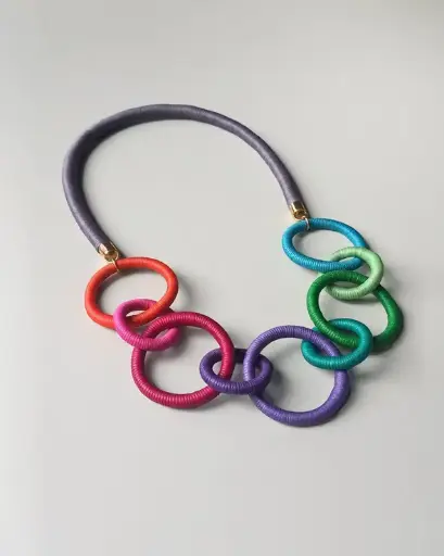 [CCE00B72] COLLAR ISLA