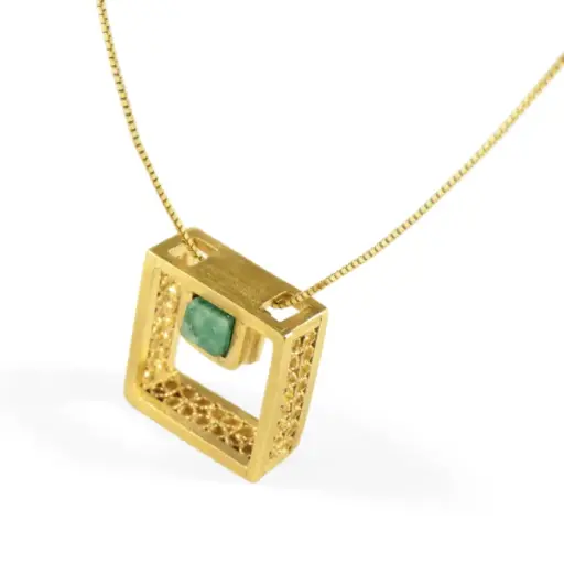 [CM 52] COLLAR VENTANA ESMERALDA