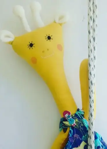 [jirafa condedal] Jirafa Condedal