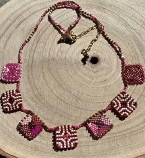 [LRCB-CAN] COLLAR BANDERITAS TIBETANAS