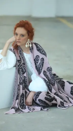 CHAL CALADIUM - ROSADO Y GRIS